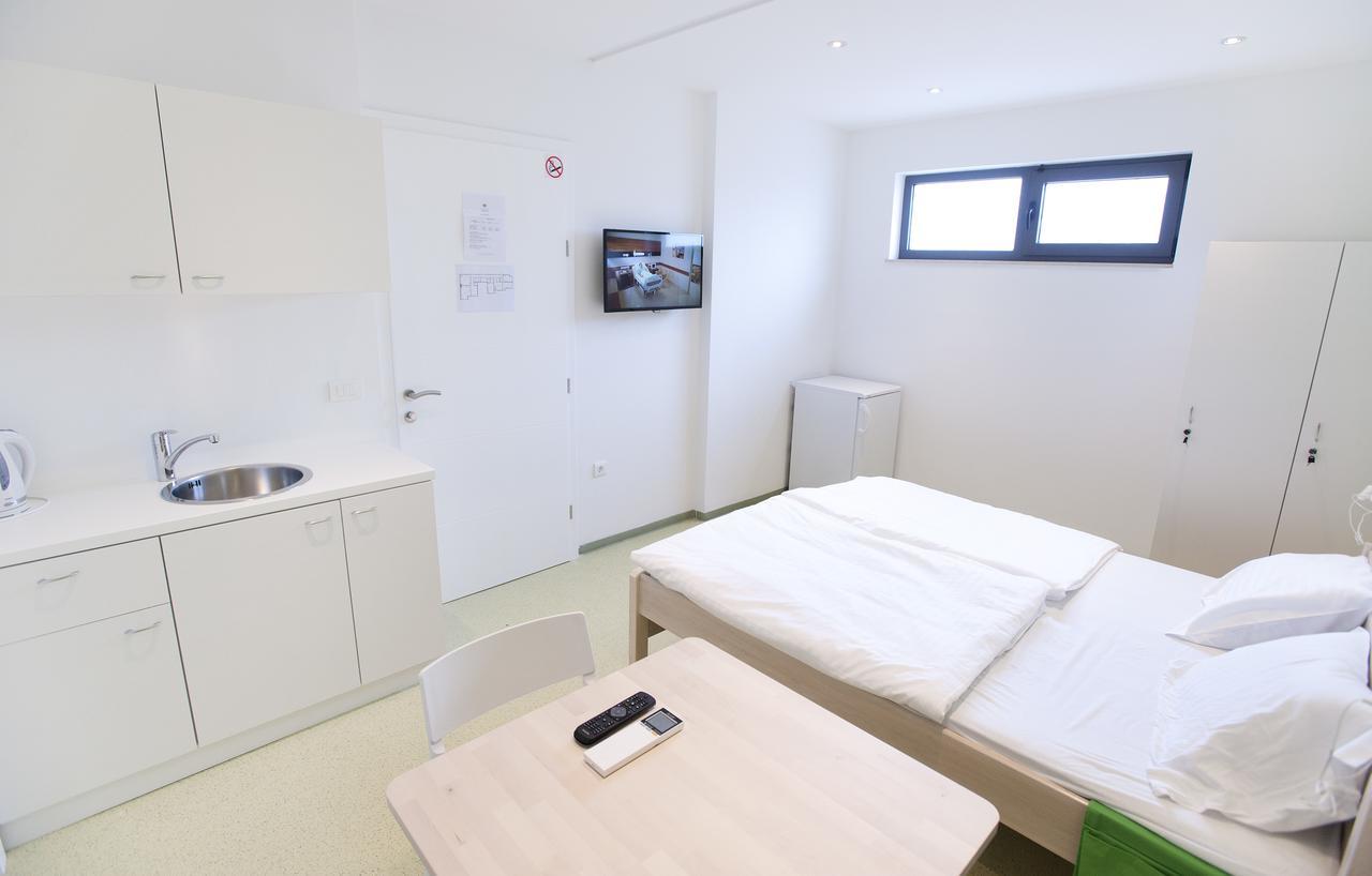 Windward Hostel Zadar Dış mekan fotoğraf